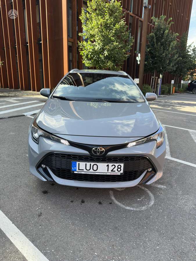 Toyota Corolla, 1.2 l., Универсал
