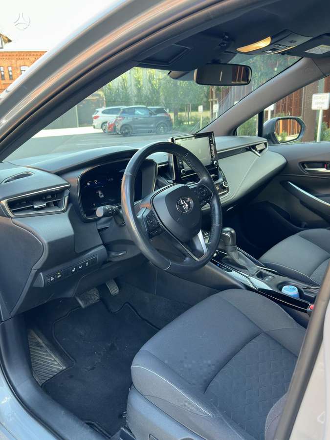 Toyota Corolla, 1.2 l., Универсал