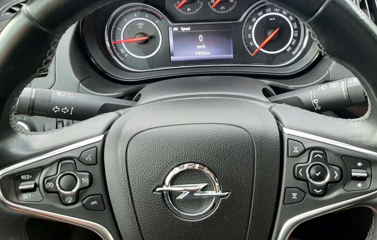 Opel Insignia, 2.0 l., Универсал