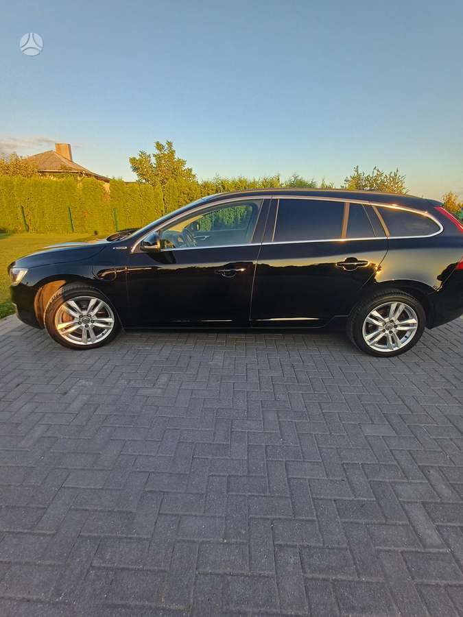 Volvo V60, 2.4 l., Универсал
