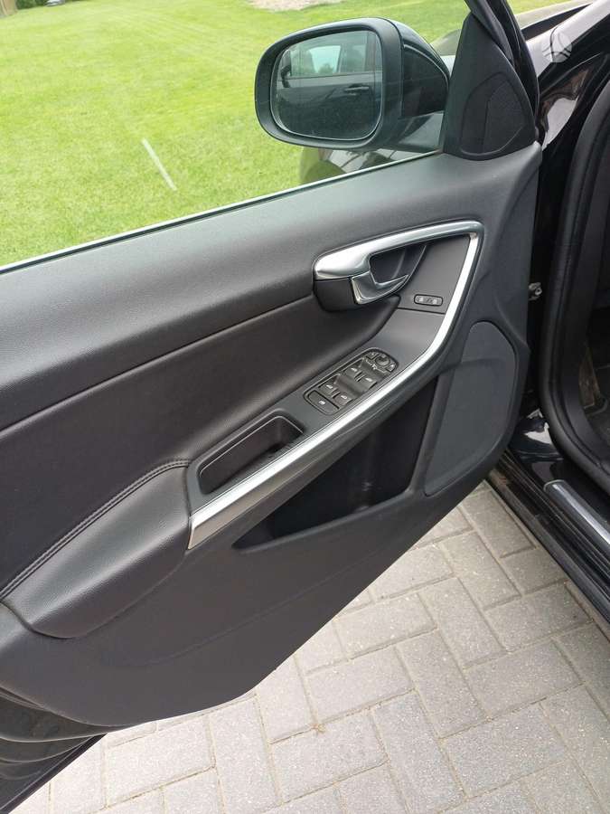 Volvo V60, 2.4 l., Универсал