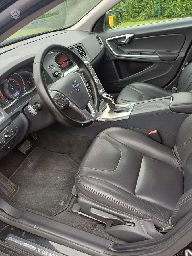 Volvo V60, 2.4 l., Универсал