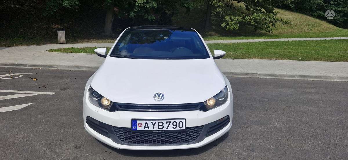 Volkswagen Scirocco - 2