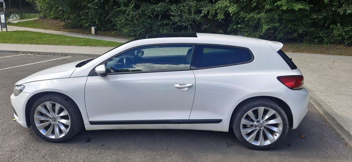 Volkswagen Scirocco - 8