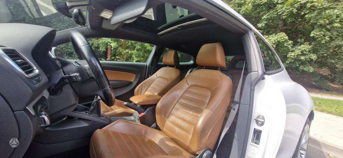 Volkswagen Scirocco - 12