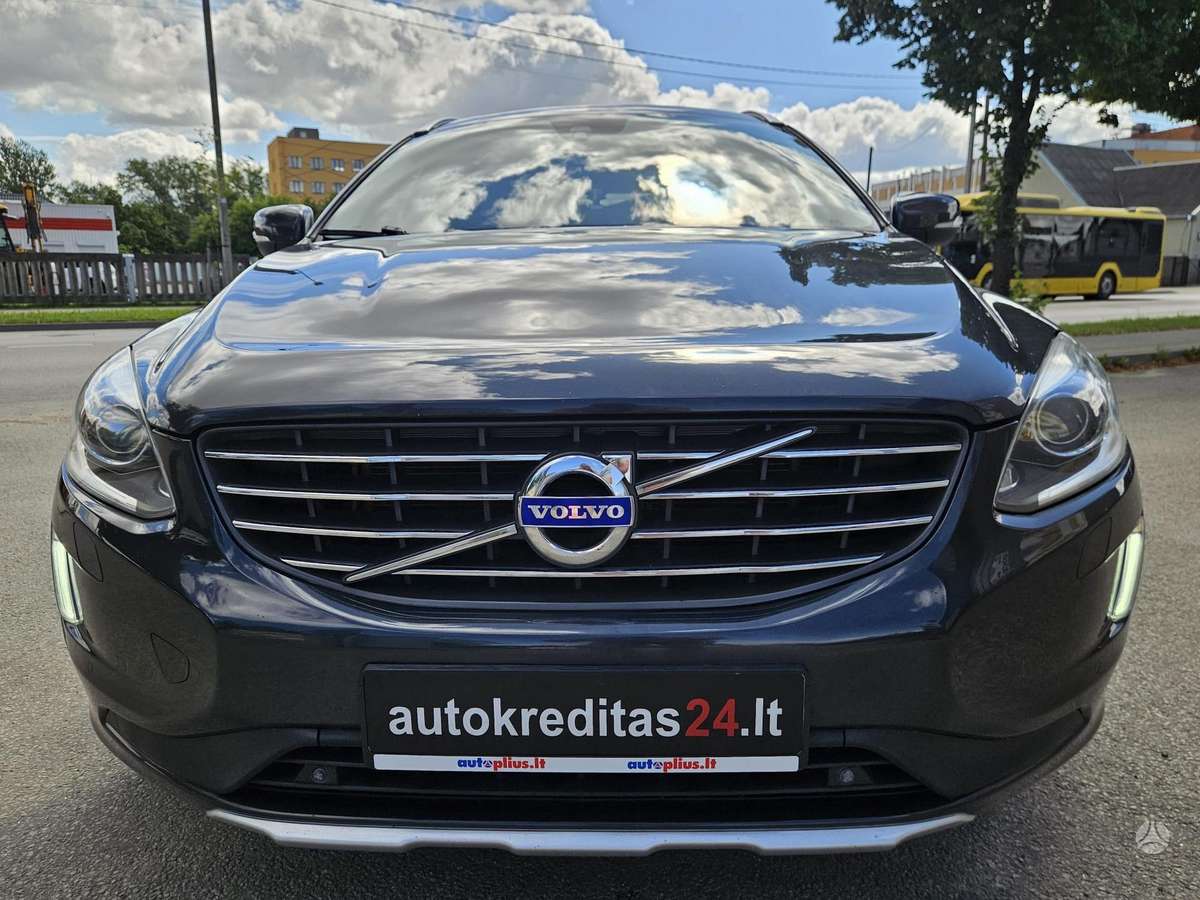 Volvo XC60 - 2