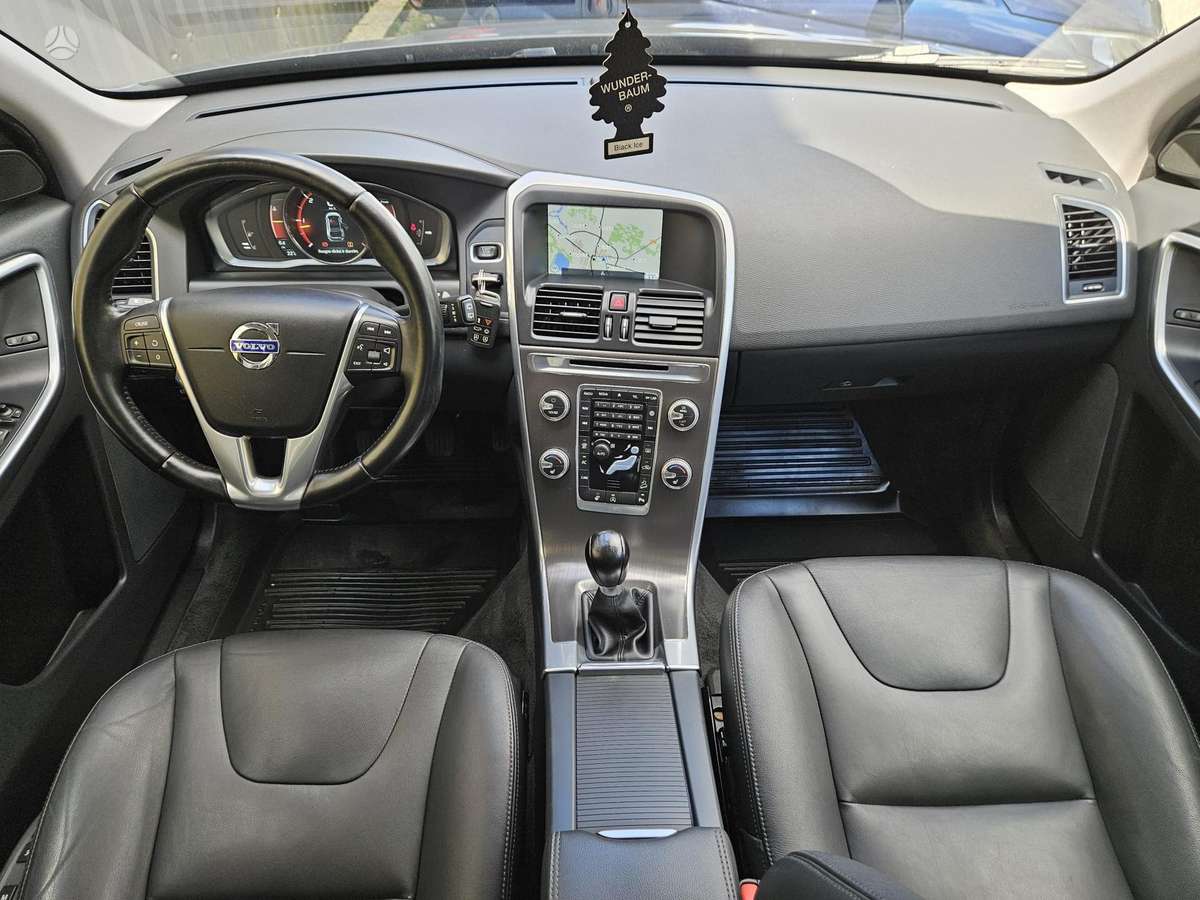 Volvo XC60 - 11
