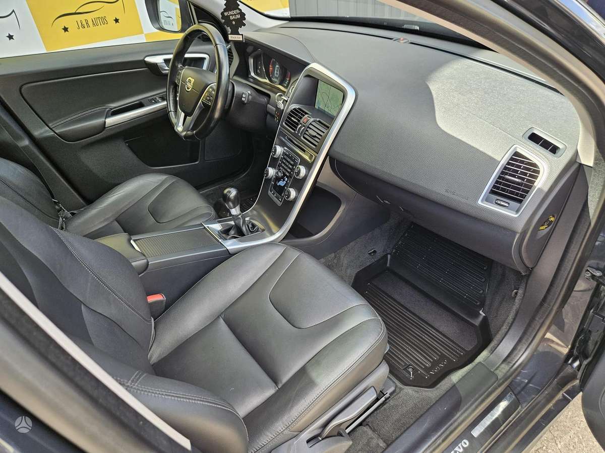Volvo XC60 - 12