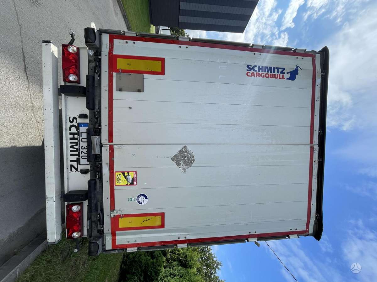 Schmitz SCB*37S, užuolaidinės / tentinės
