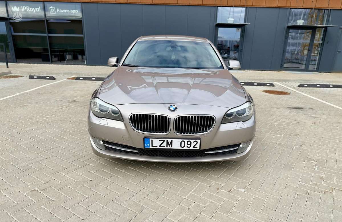 BMW 520, 2.0 l., universalas