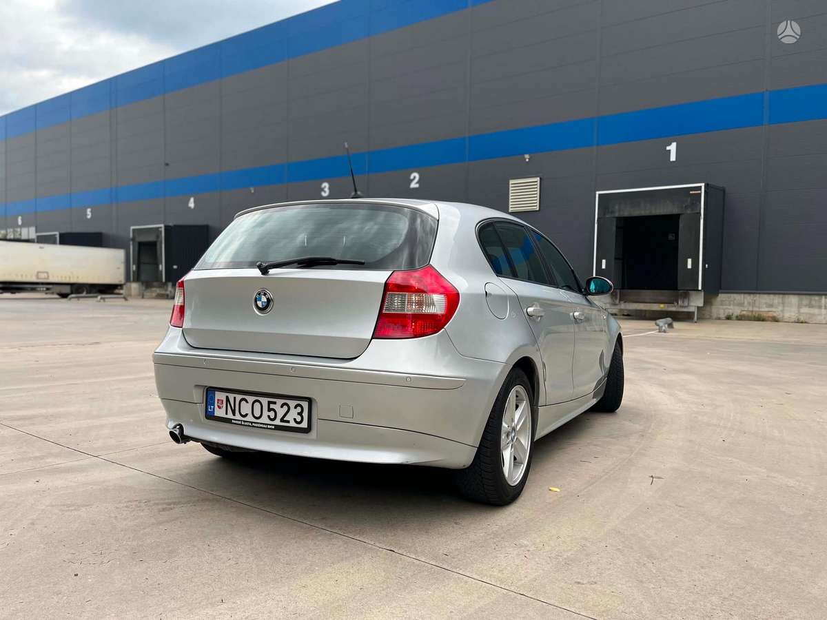 BMW 120, 2.0 l., Хэтчбек