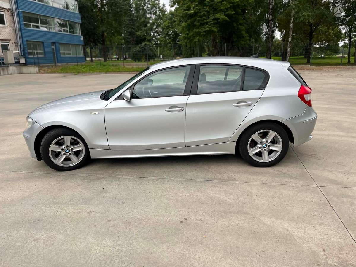 BMW 120, 2.0 l., Хэтчбек