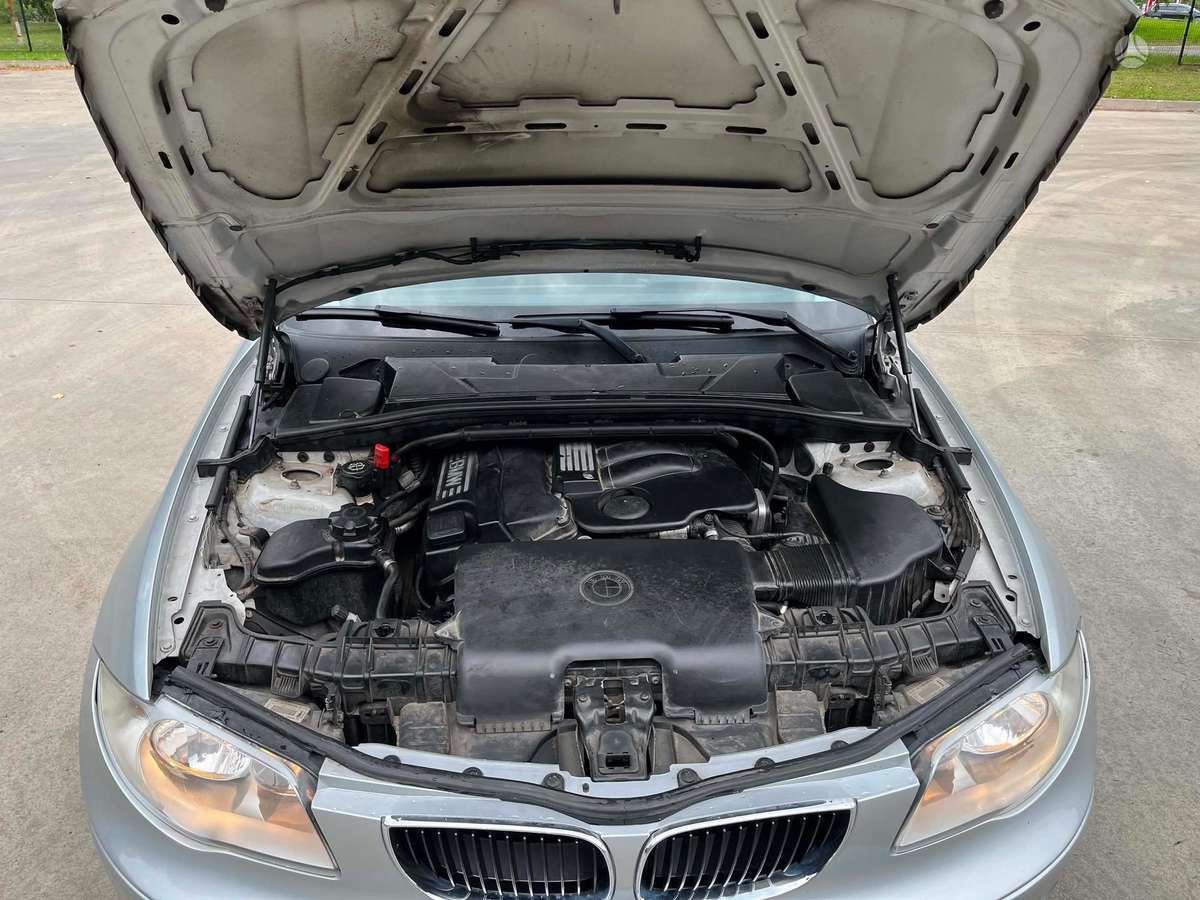 BMW 120, 2.0 l., Хэтчбек
