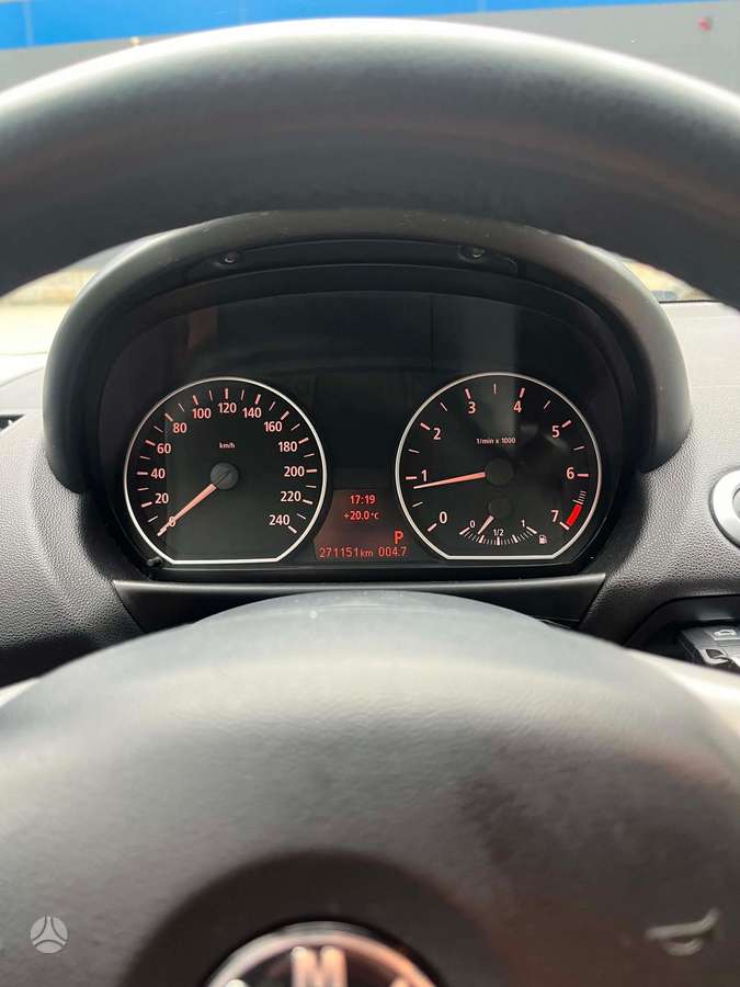BMW 120, 2.0 l., Хэтчбек