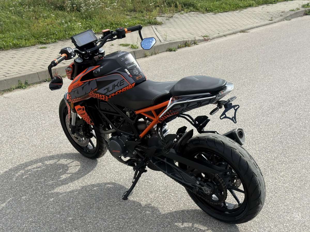 KTM Duke 125cc, street / классические
