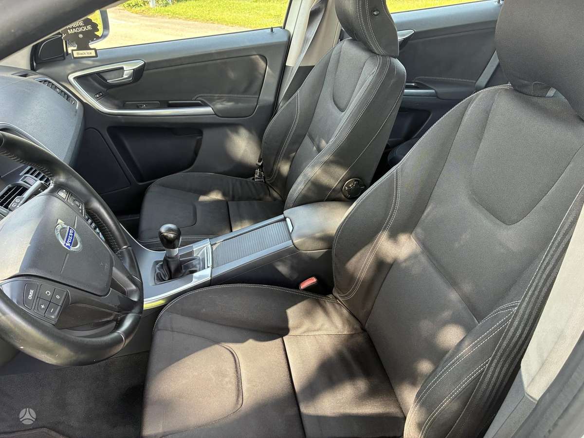 Volvo XC60 - 10