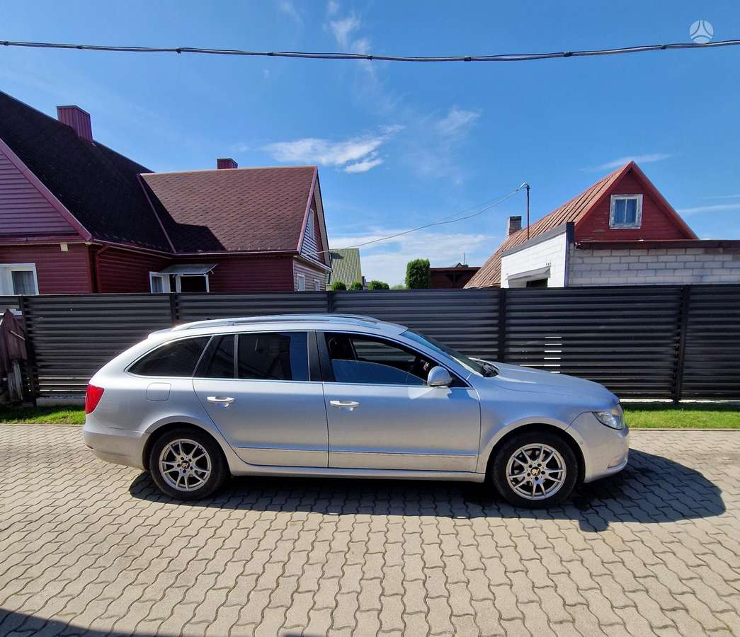 Skoda Superb, 1.6 l., Универсал