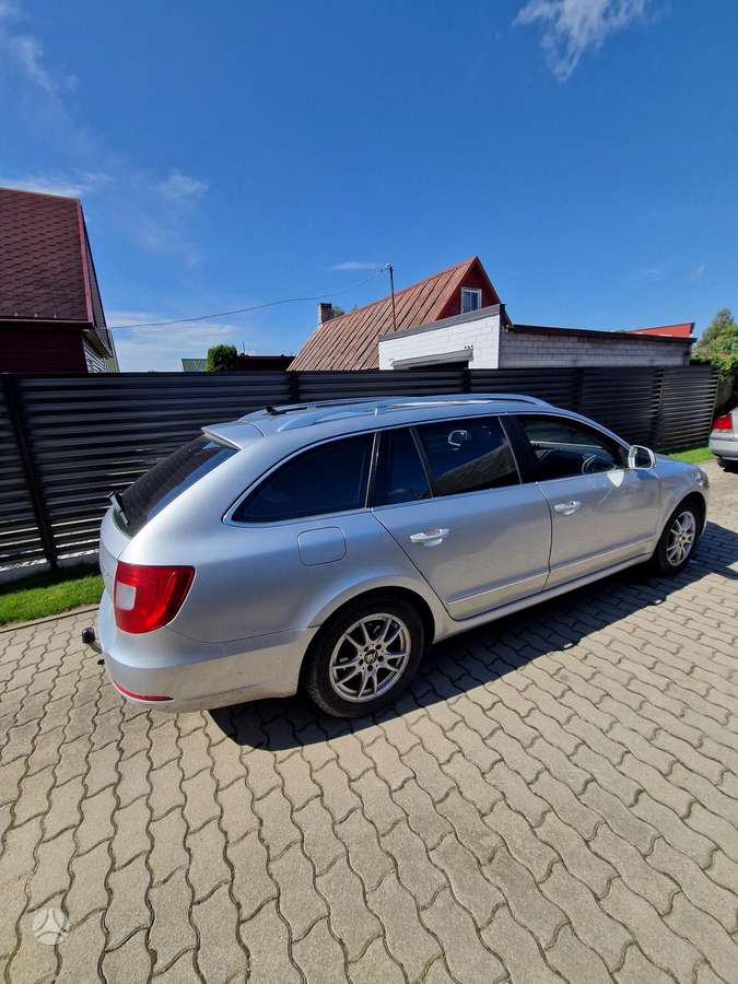 Skoda Superb, 1.6 l., Универсал