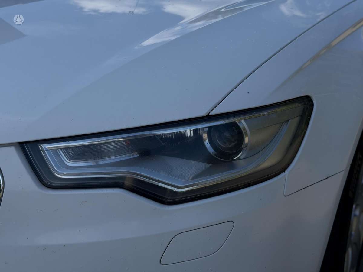 Audi A6, 2.0 l., universalas
