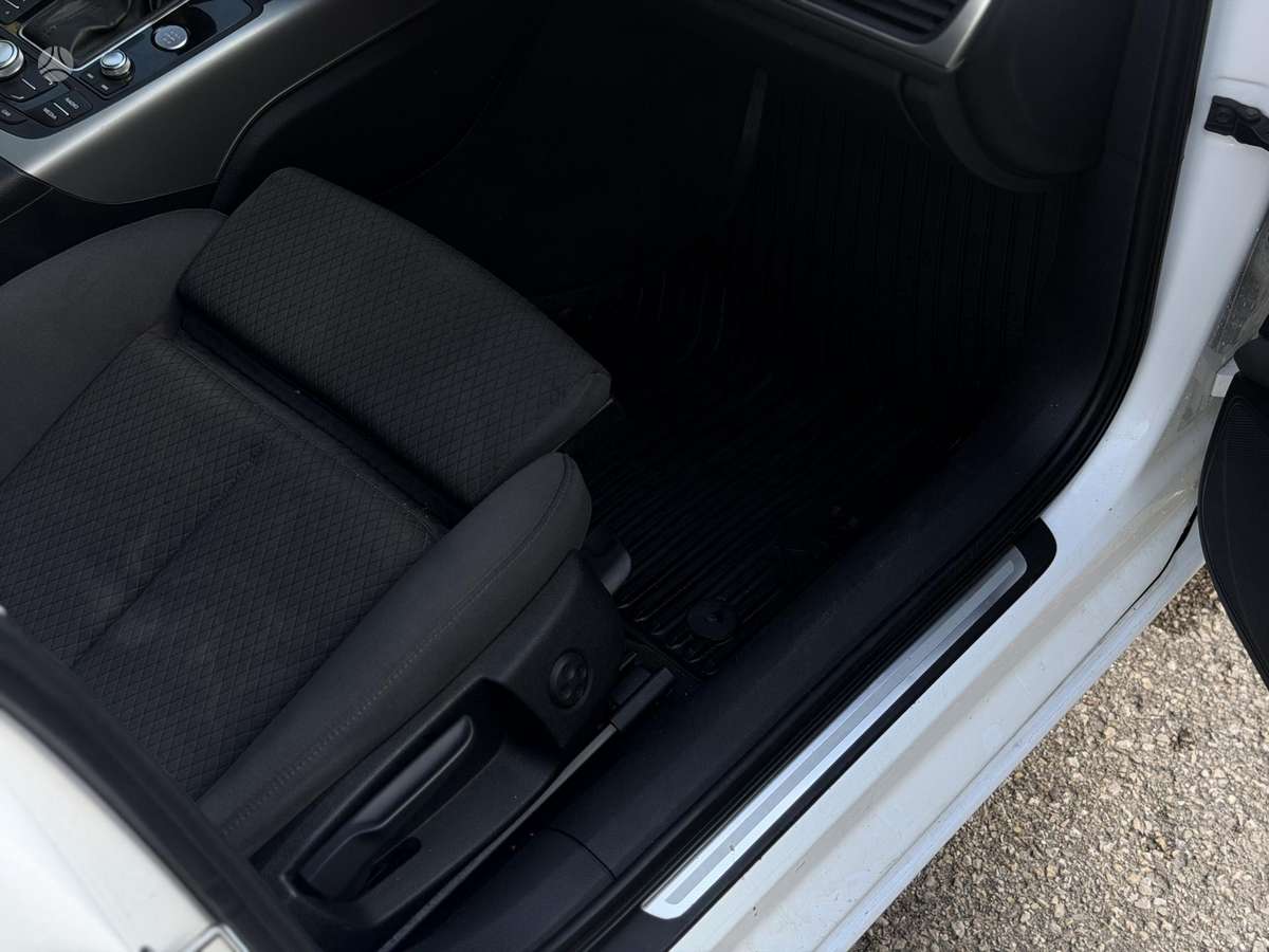 Audi A6, 2.0 l., universalas