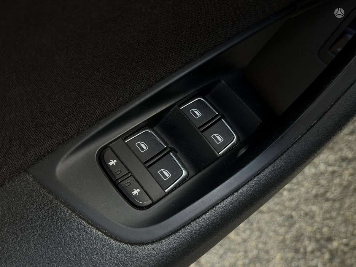 Audi A6, 2.0 l., universalas