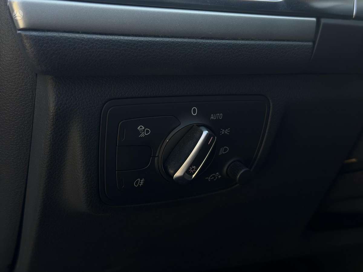 Audi A6, 2.0 l., universalas