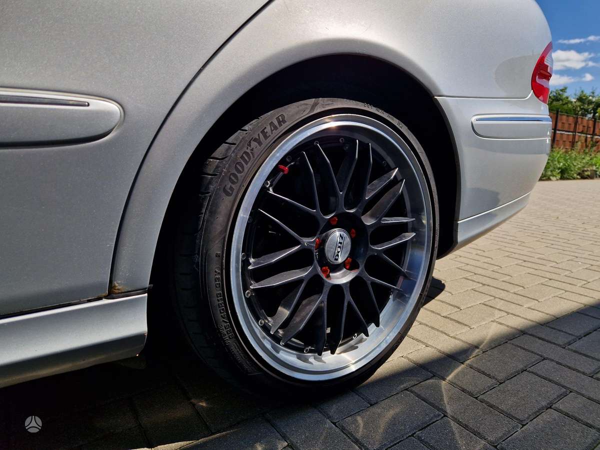 Mercedes-Benz E320, 3.0 l., Универсал