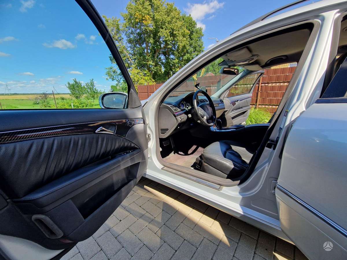 Mercedes-Benz E320, 3.0 l., Универсал