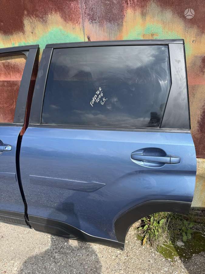 Subaru Forester Detales galime siusti
