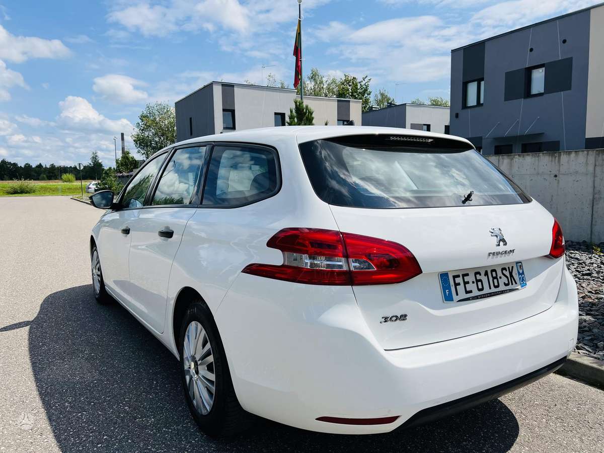 Peugeot 308 - 4