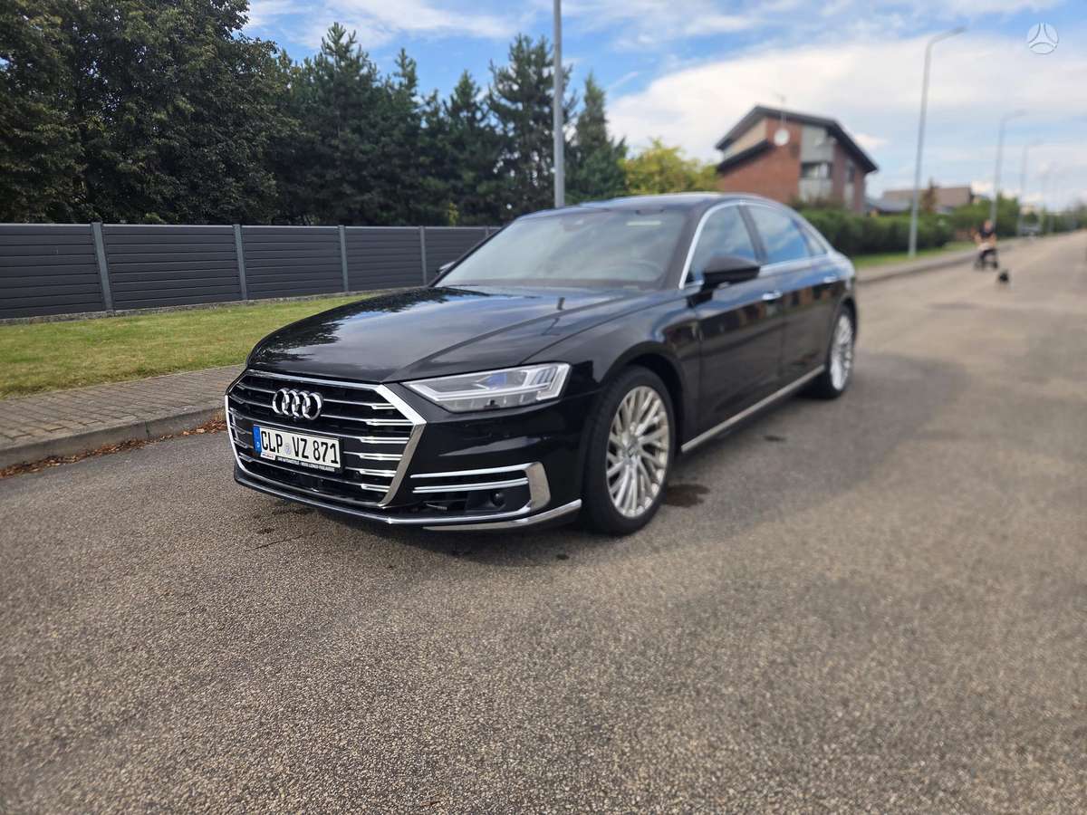 Audi A8, 4.0 l., Седан
