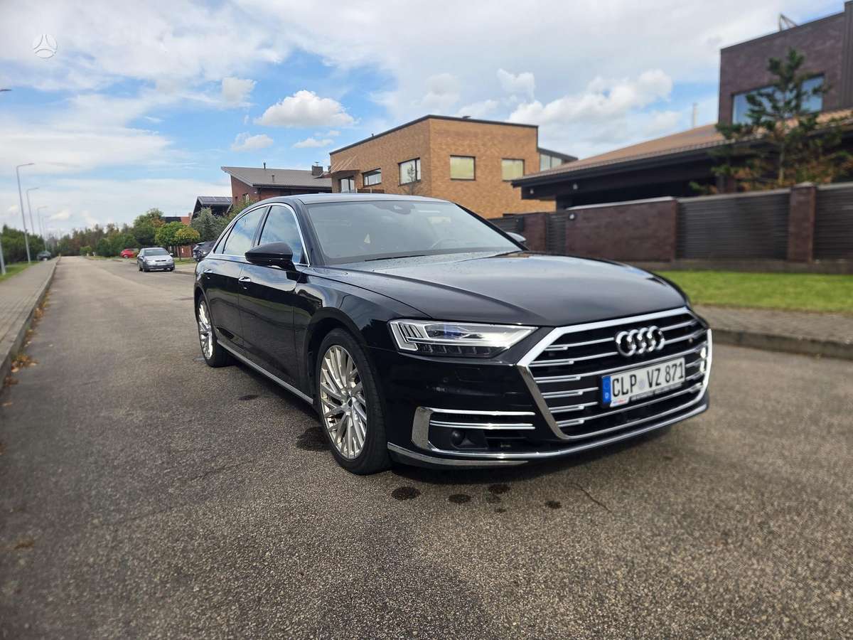 Audi A8, 4.0 l., Седан