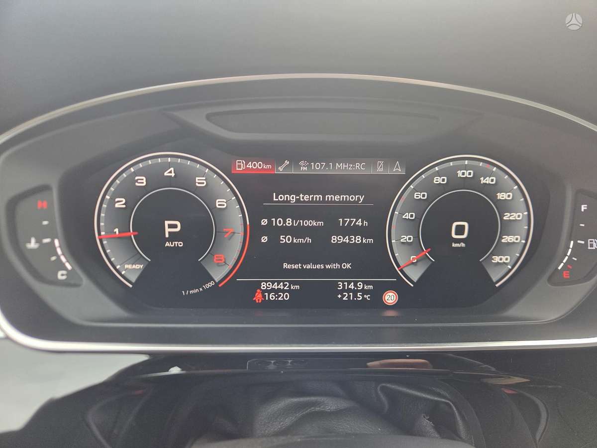 Audi A8, 4.0 l., Седан