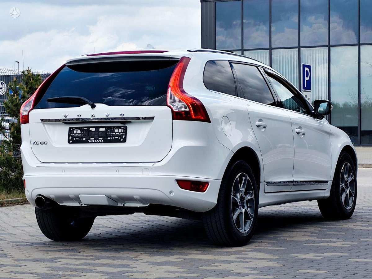 Volvo XC60 - 11