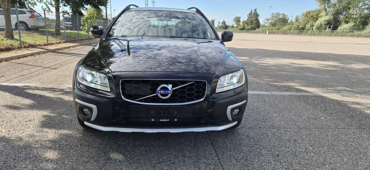 Volvo XC70, 2.0 l., Универсал