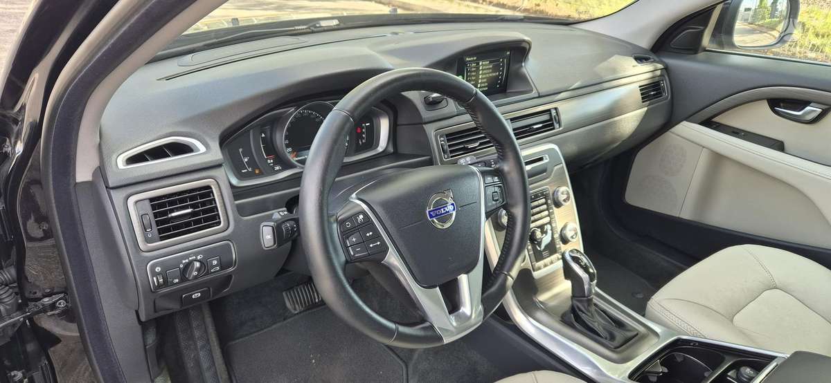 Volvo XC70, 2.0 l., Универсал