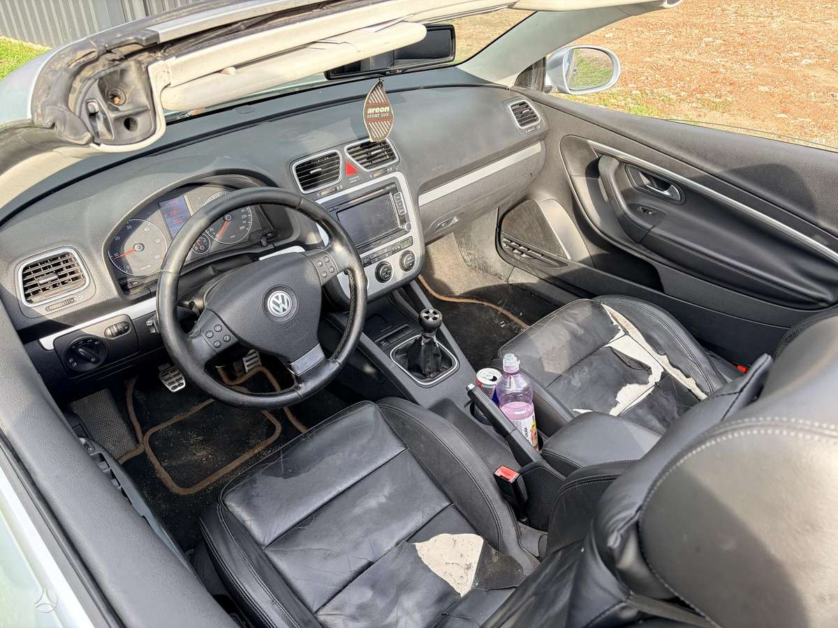 Volkswagen Eos, 2.0 l., convertible