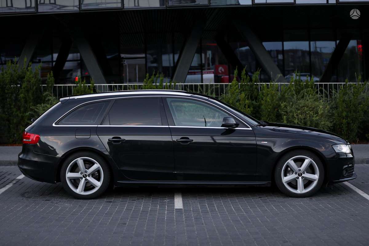 Audi A4, 2.0 l., Универсал