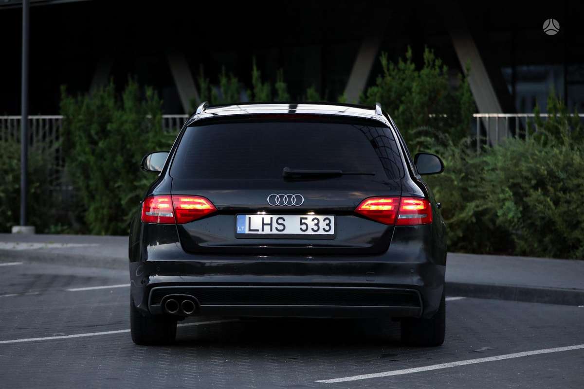 Audi A4, 2.0 l., Универсал