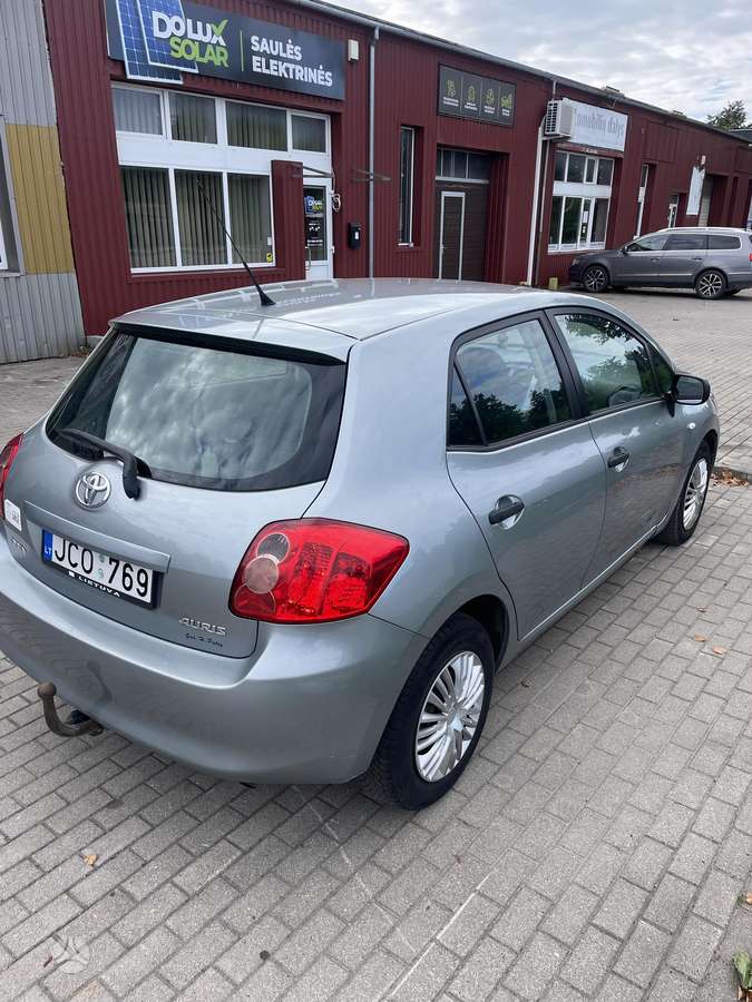 Toyota Auris - 4