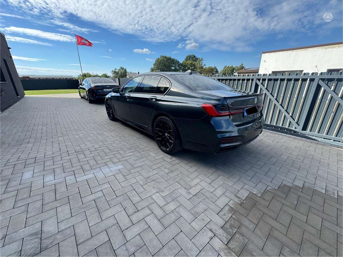 BMW 740, 3.0 l., Седан