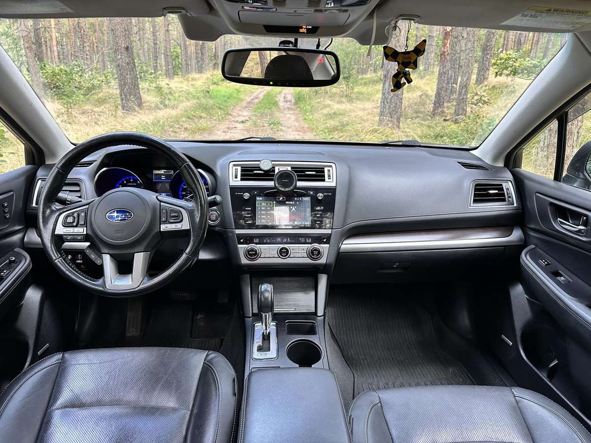 Subaru Legacy, 3.6 l., Седан
