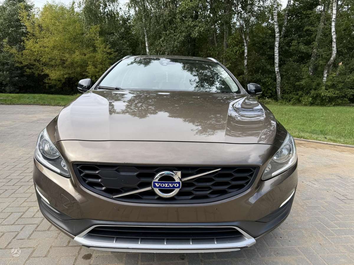 Volvo V60 Cross Country - 2