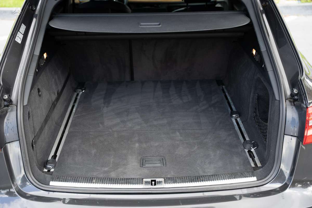 Audi A6, 3.0 l., Универсал