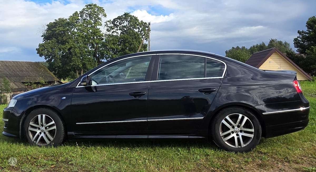 Volkswagen Passat - 2