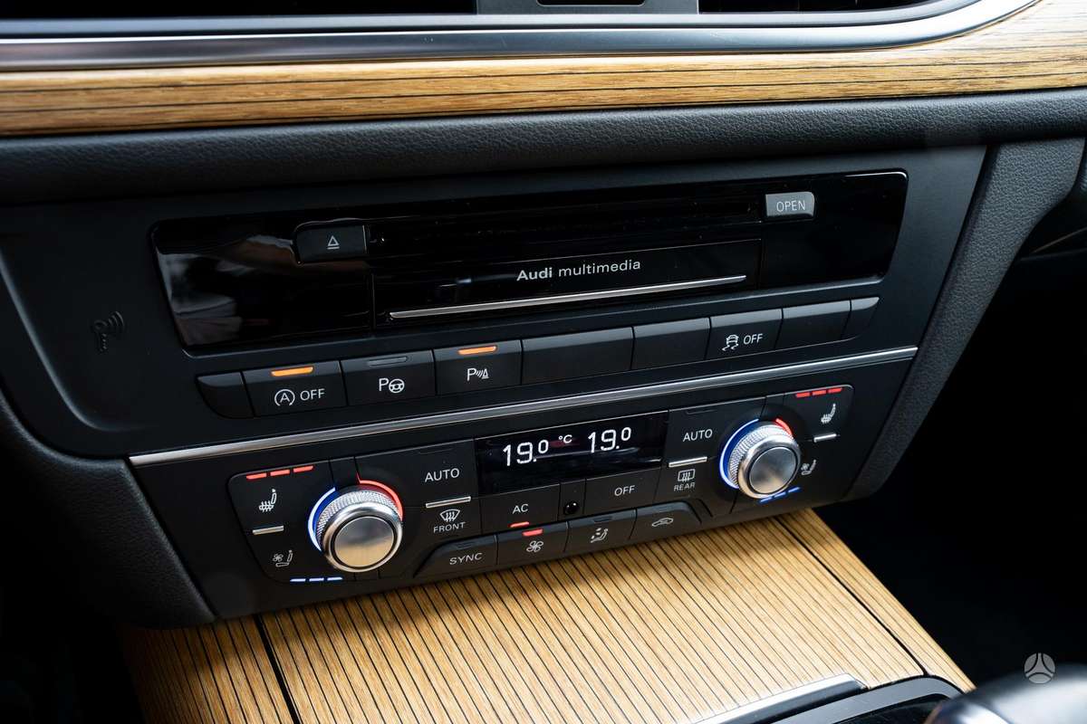 Audi A6, 3.0 l., Универсал