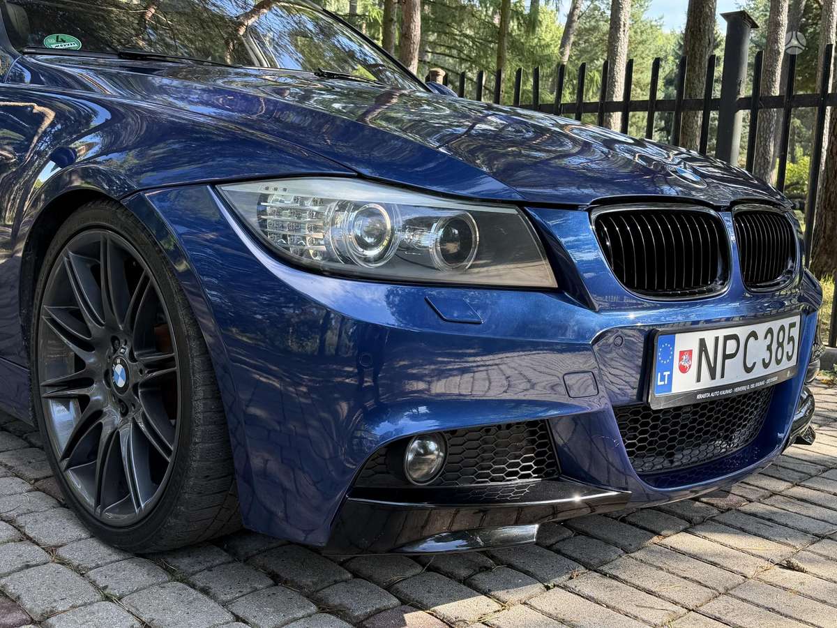 BMW 320, 2.0 l., universalas