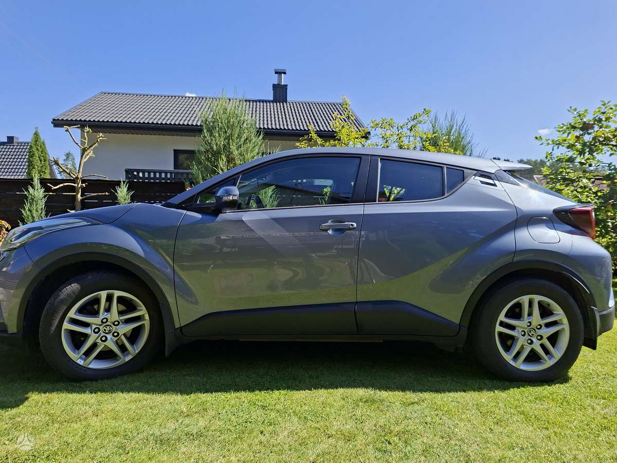 Toyota C-HR - 2