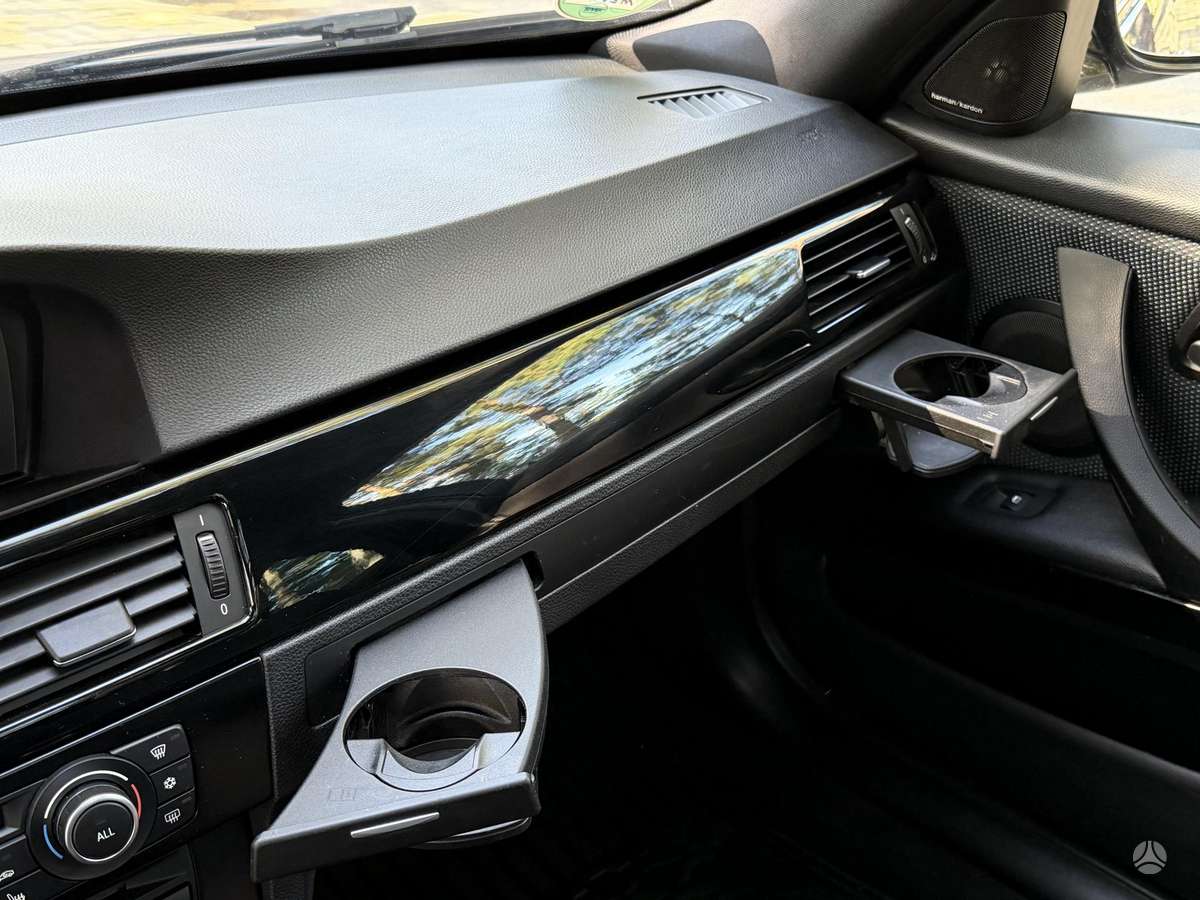 BMW 320, 2.0 l., universalas