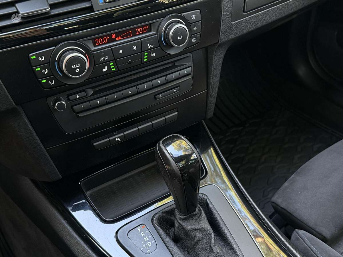 BMW 320, 2.0 l., universalas
